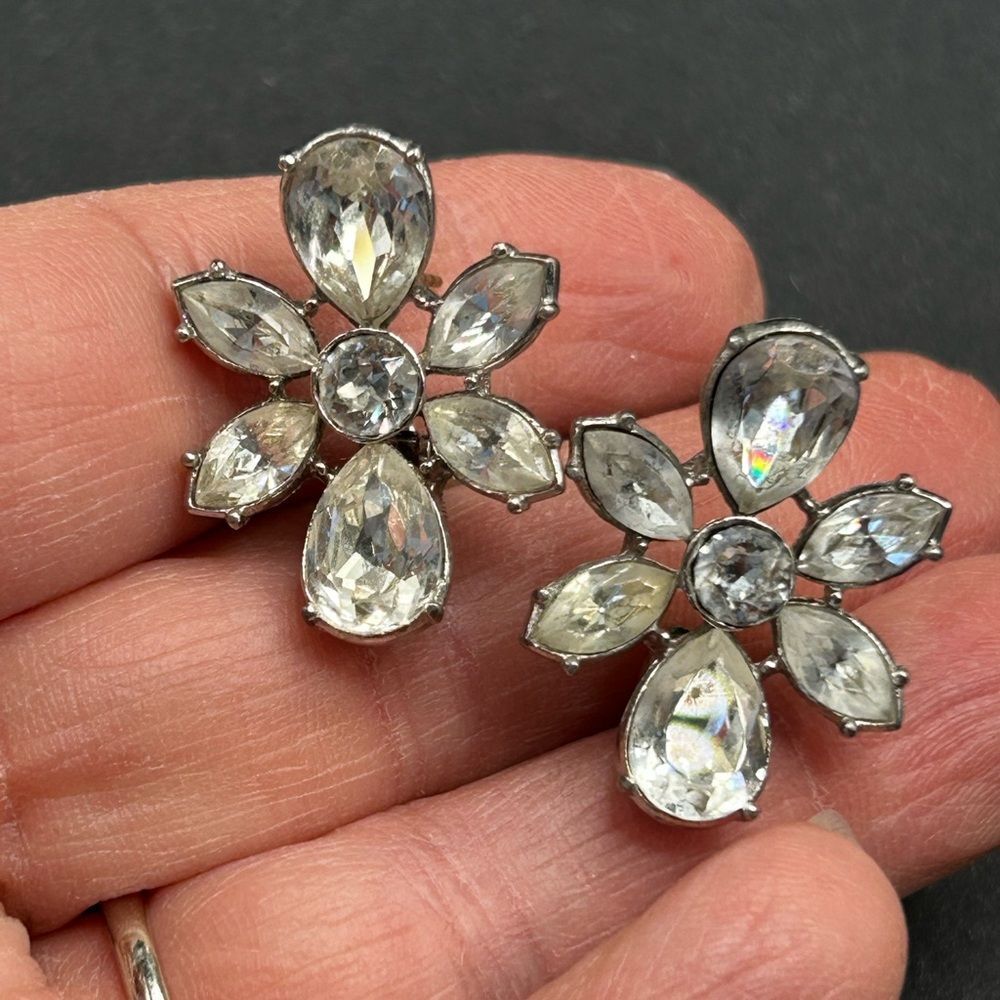 VTG Designer Runway Givenchy Silver Rhinestone Post Back Pierced‎ Earrings - Picture 2 of 5